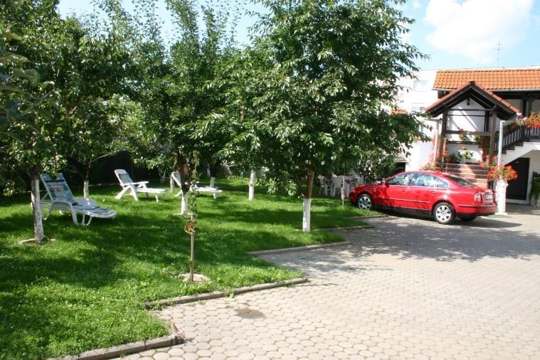Pensiunea Doina & Jeno Târgu-Mureş Buitenkant foto